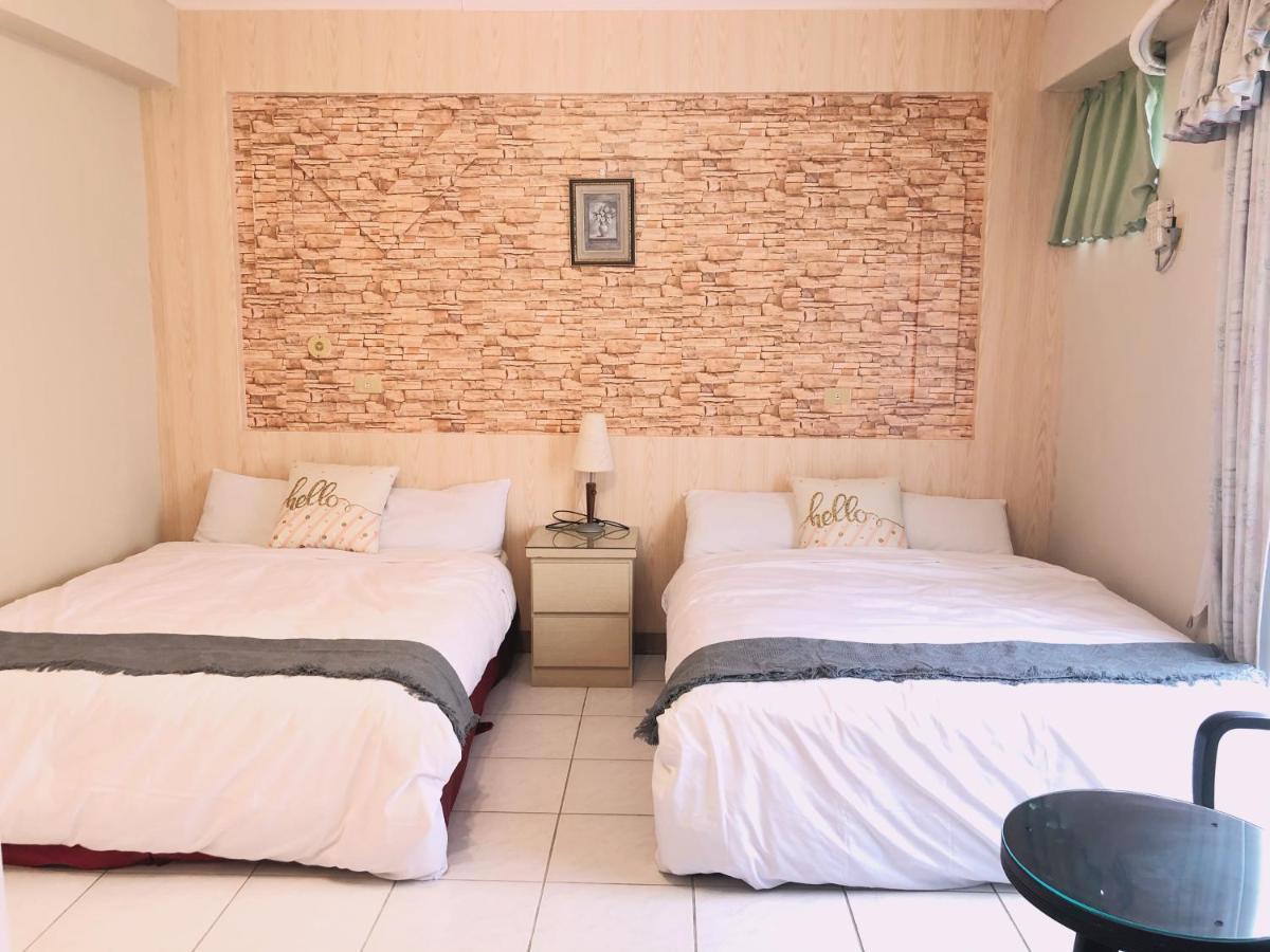 Chia Yun Homestay Luodong Extérieur photo