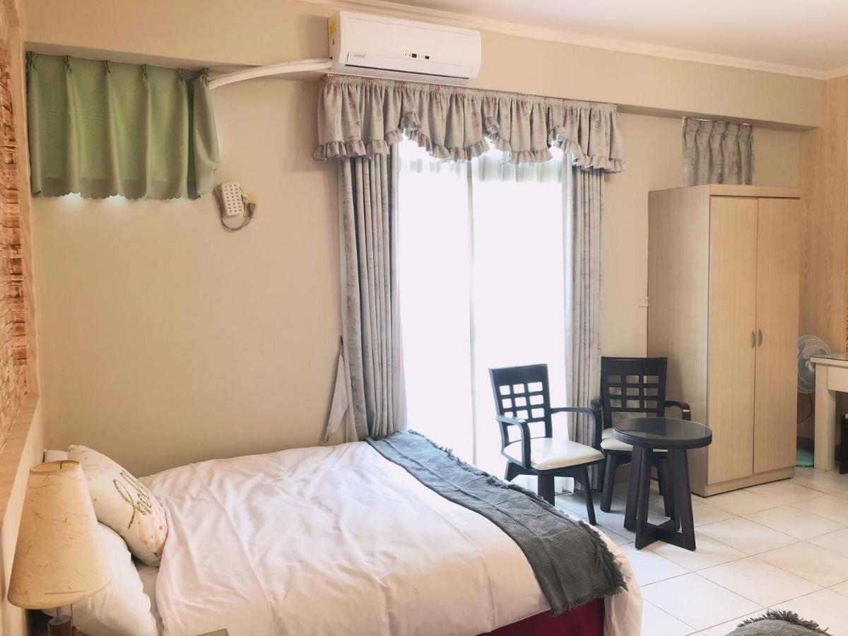 Chia Yun Homestay Luodong Extérieur photo
