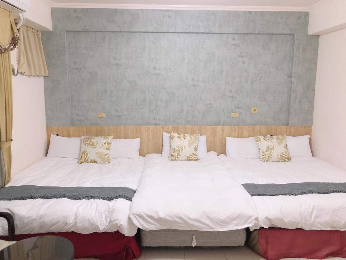 Chia Yun Homestay Luodong Extérieur photo