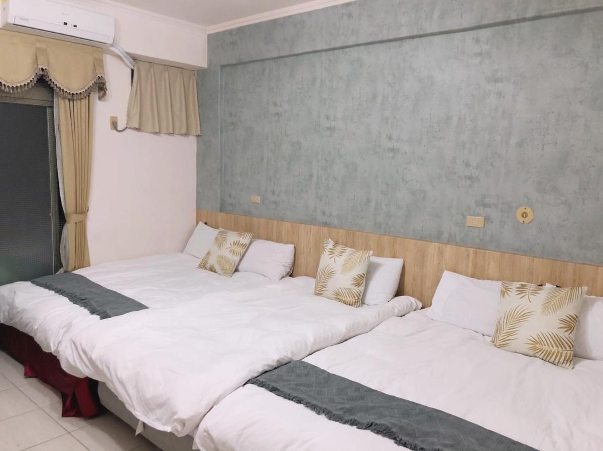 Chia Yun Homestay Luodong Extérieur photo