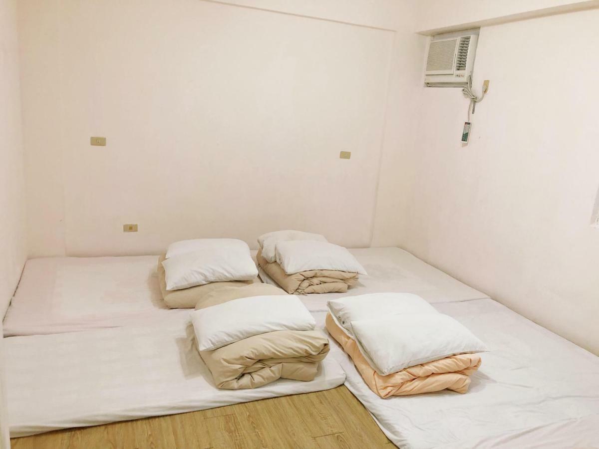 Chia Yun Homestay Luodong Extérieur photo